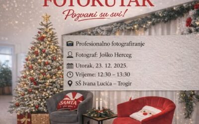 Božićni fotokutak u našoj školi!